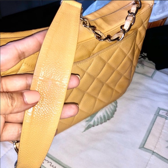 Tan beige Classic Chanel Timeless shoulder bag - Picture 6 of 16